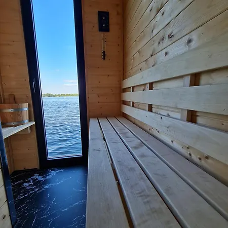 Seezeit Im Hausboot Mit Kamin & Sauna *