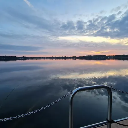 船屋 Seezeit Im Hausboot Mit Kamin & Sauna