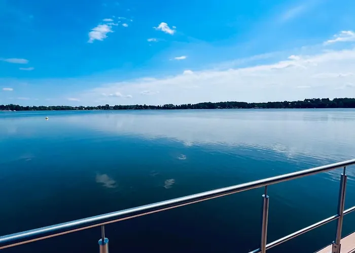 بوتيل Seezeit Im Hausboot Mit Kamin & Sauna *